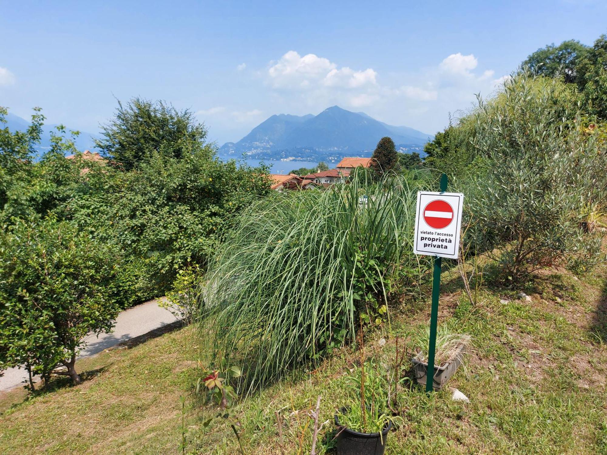 La Casa Delle Camelie Vila Stresa Quarto foto
